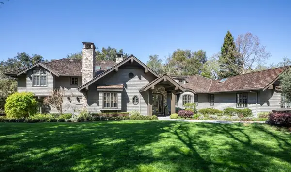Address Withheld By Seller, Atherton, CA 94027
