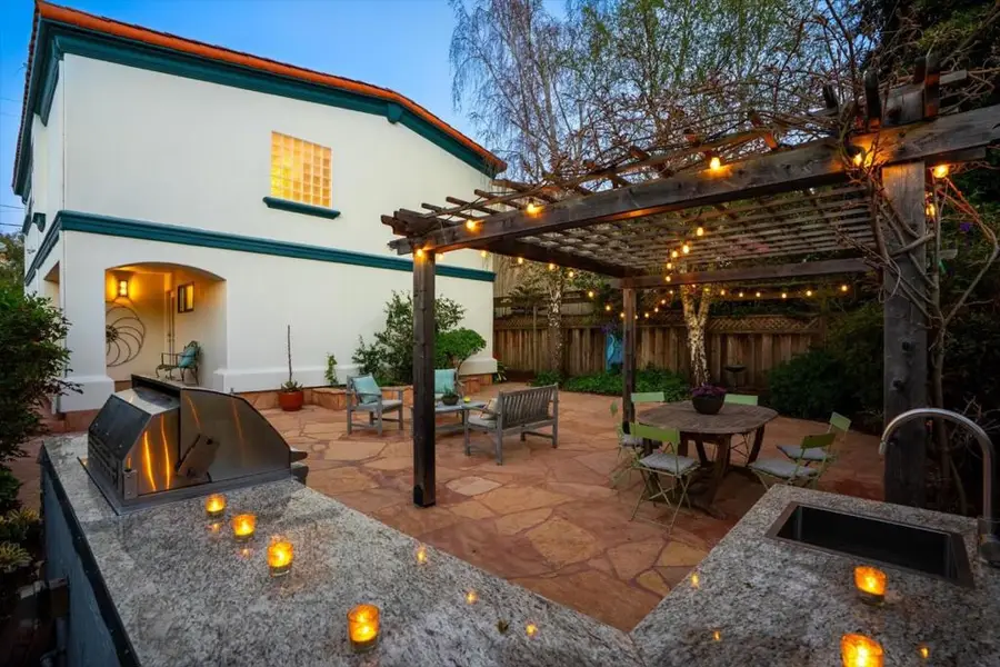 143 Alamo Avenue, Santa Cruz, CA 95060 - #2