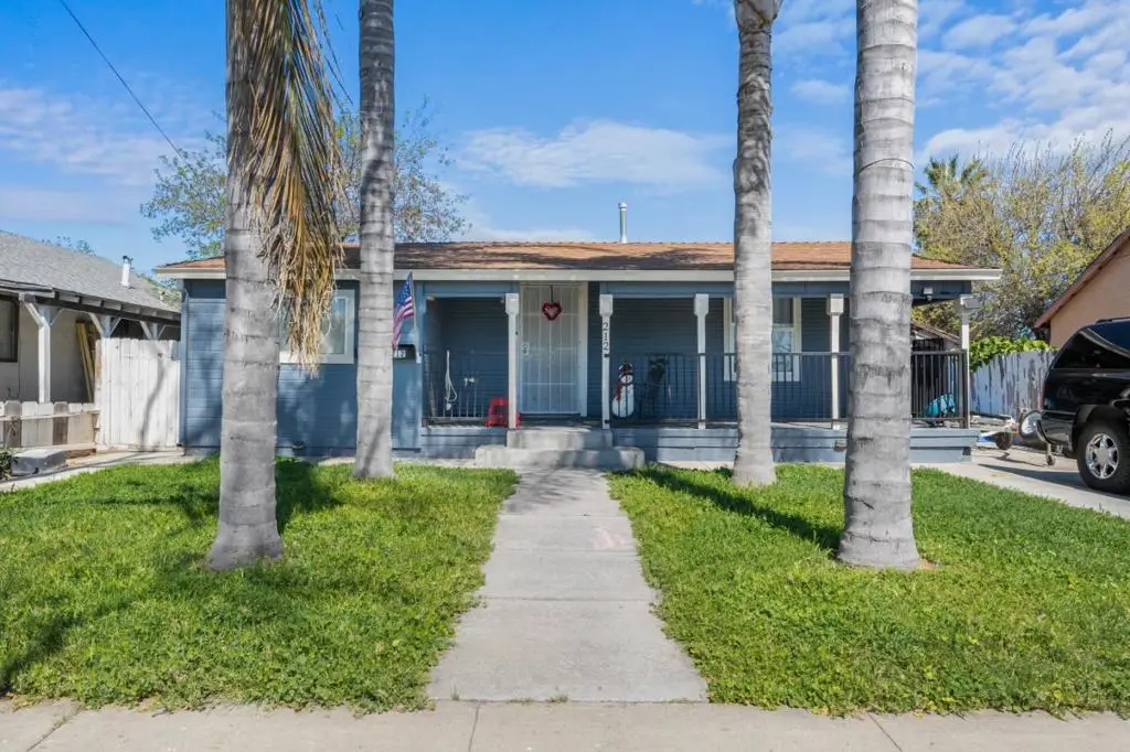 212 F Street, Los Banos, CA 93635 - #1