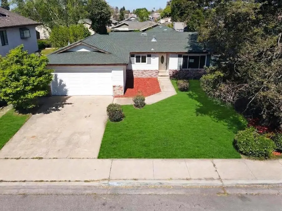 1465 W Tuolumne Road, Turlock, CA 95382 - #2