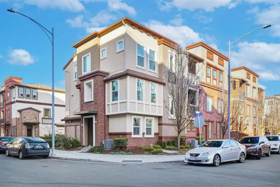 1011 Giacomo Lane #1, San Jose, CA 95131 - #3