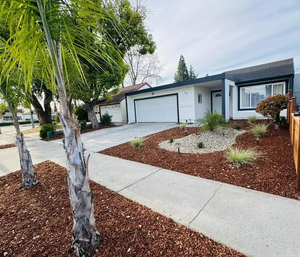 1213 Lightland Road, San Jose, CA 95121 - #1