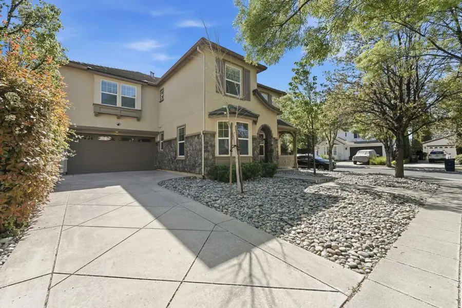 698 W Rico Way, Tracy, CA 95391 - #2