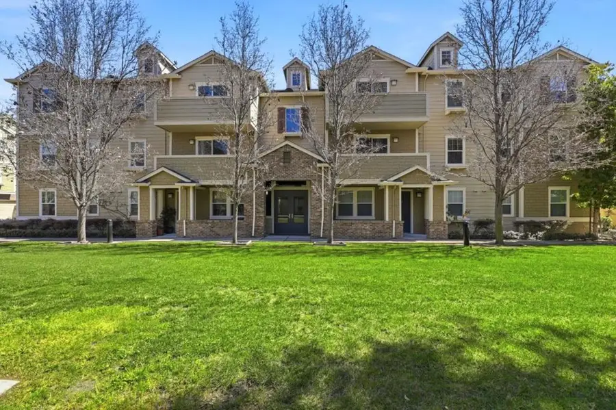 1035 Scotia Terrace #304, Sunnyvale, CA 94089 - #2