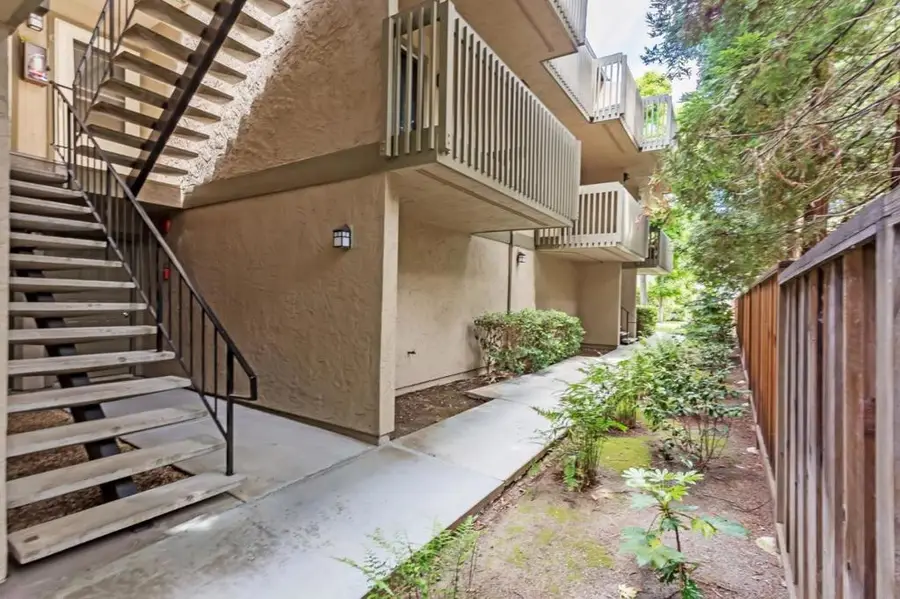 374 Union Avenue #D, Campbell, CA 95008 - #2