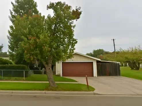 377 W Alluvial Avenue, Pinedale, CA 93650 - #1