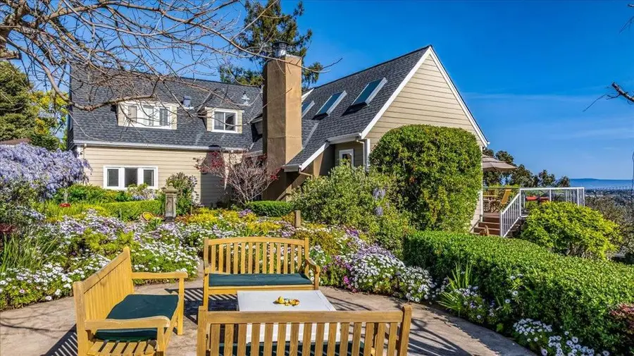 819 Holly Road, Belmont, CA 94002 - #2