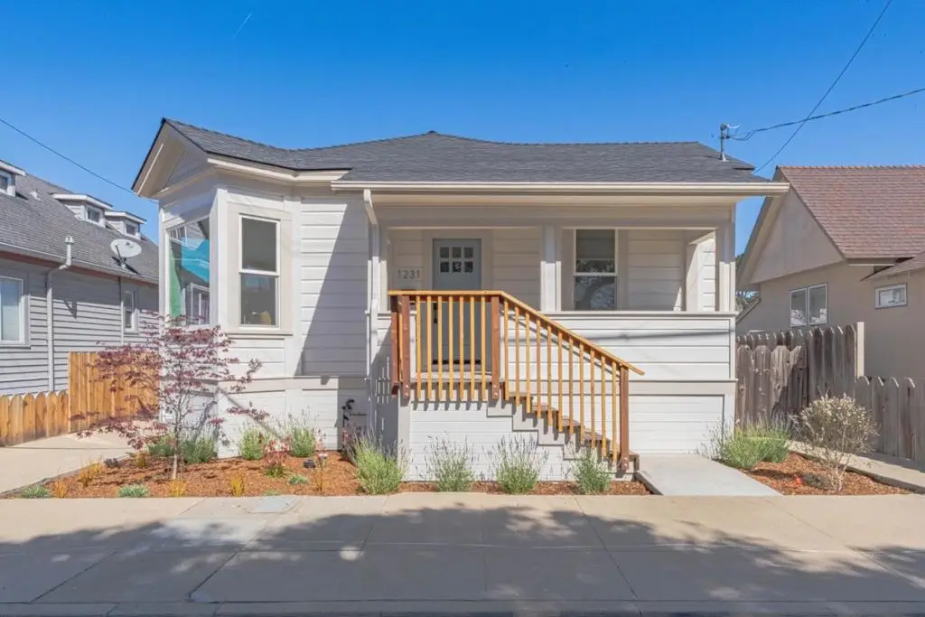 1231 8th Street, Monterey, CA 93940 - #1