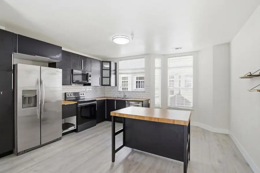 2414 Falk, San Jose, CA 95116 - #3