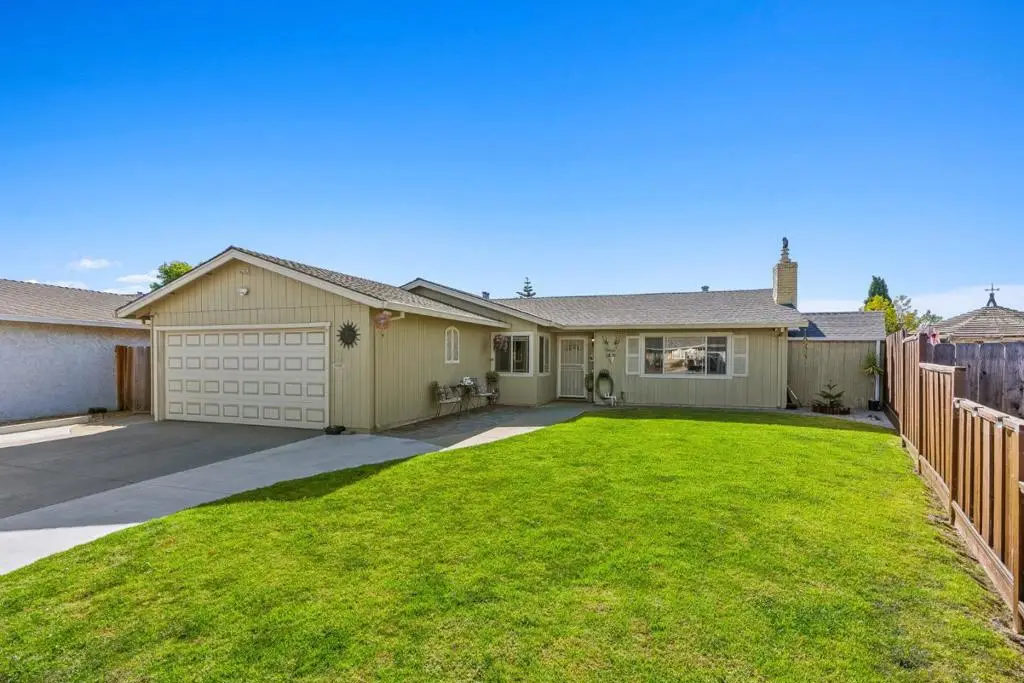 11 Saint Charles Place, Salinas, CA 93905 - #1
