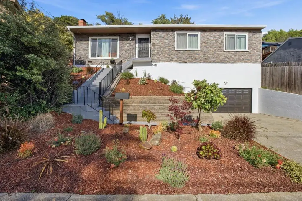 8622 Thermal Street, Oakland, CA 94605 - #1