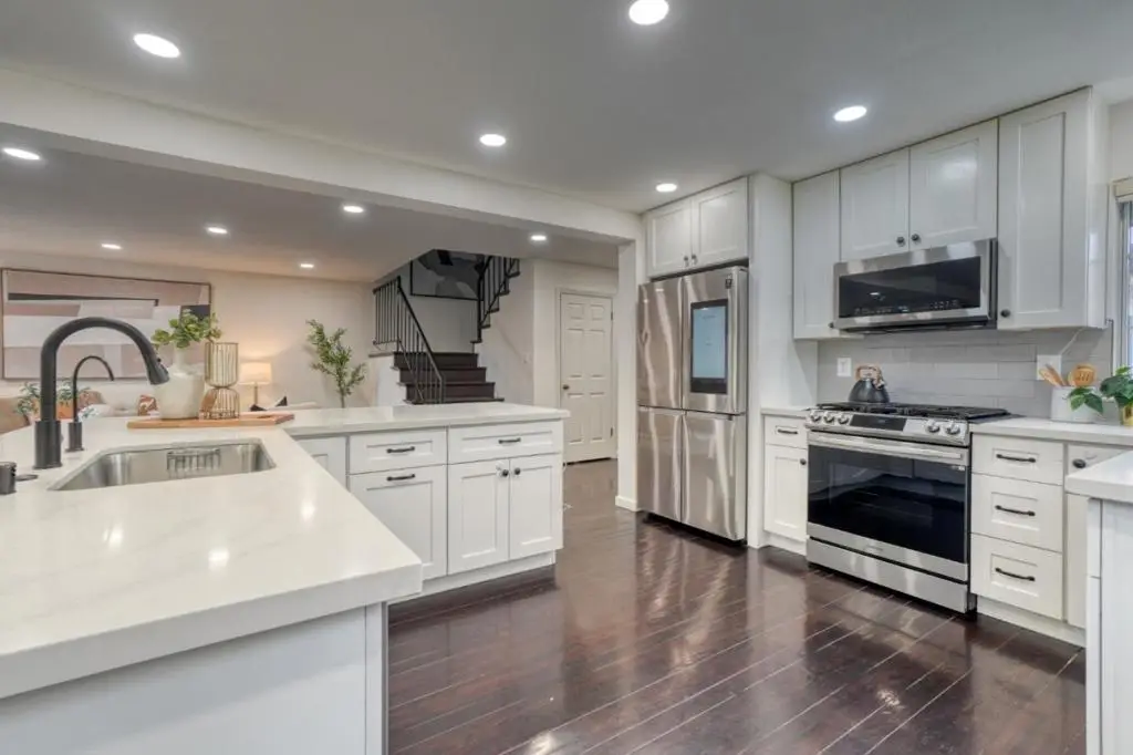 15 Amy Dr, San Mateo, CA 94403 - #1