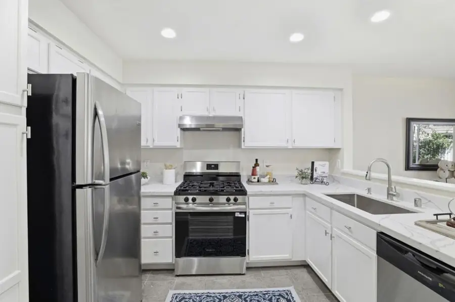 6121 Lambeck Lane, San Jose, CA 95119 - #3