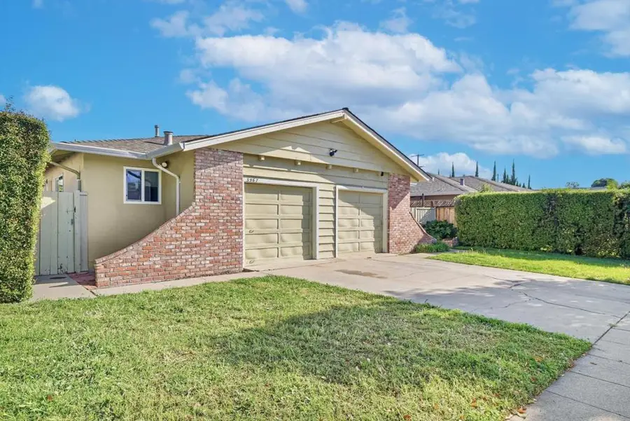 39653967 Bismarck Drive, San Jose, CA 95130 - #2