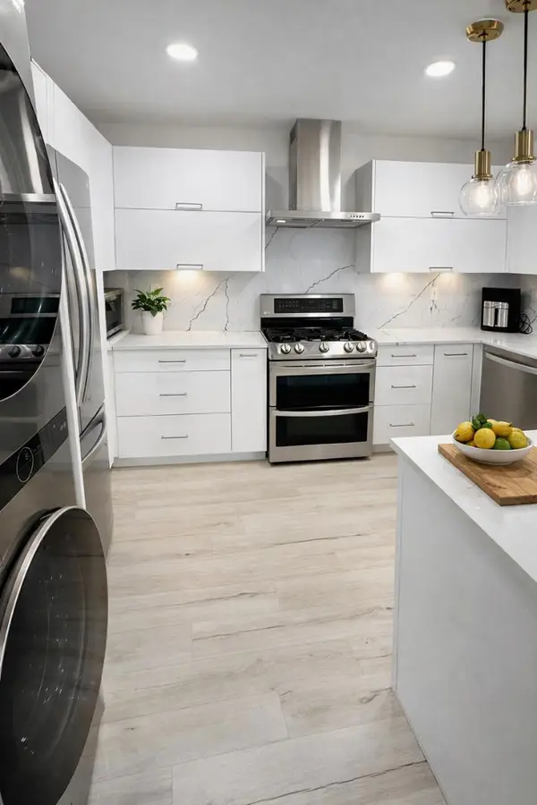 930 California #105, Santa Monica, CA 90403