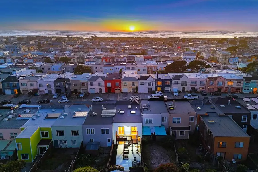 2330 43rd Avenue, San Francisco, CA 94116 - #2