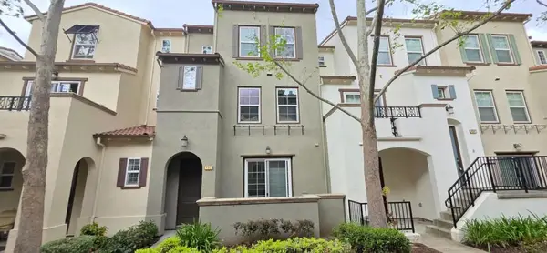 492 Kahlo Street, Mountain View, CA 94041