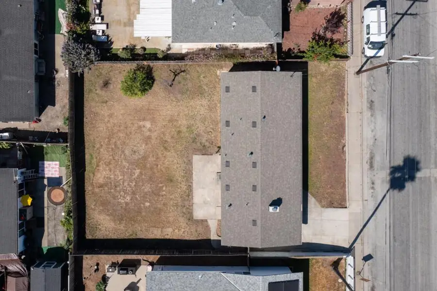 1048 Hamilton Avenue, Seaside, CA 93955 - #2