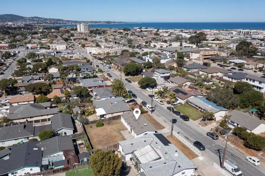 1048 Hamilton Avenue, Seaside, CA 93955 - #3