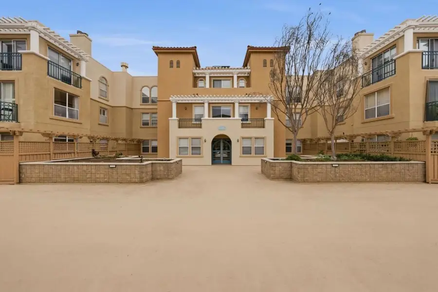 951 S 12th #311, San Jose, CA 95112 - #3