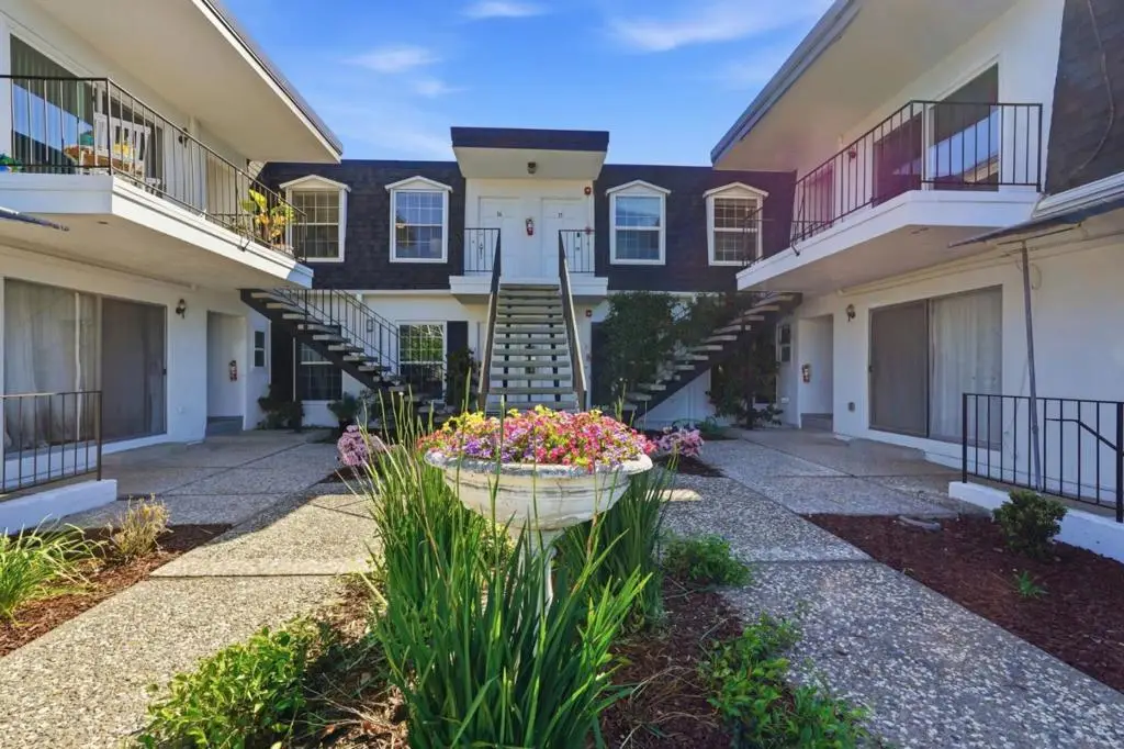 1915 Mount Vernon Court #16, Mountain View, CA 94040 - #1