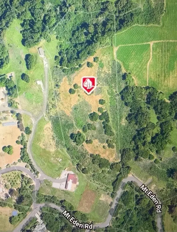 Address Withheld By Seller, Saratoga, CA 95070