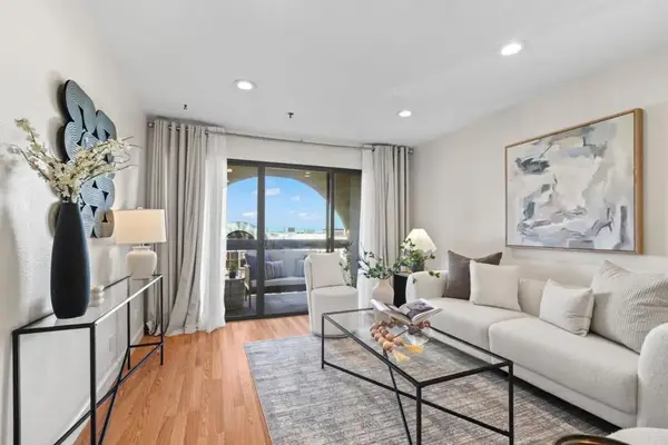 1 Laurel #102, San Carlos, CA 94070
