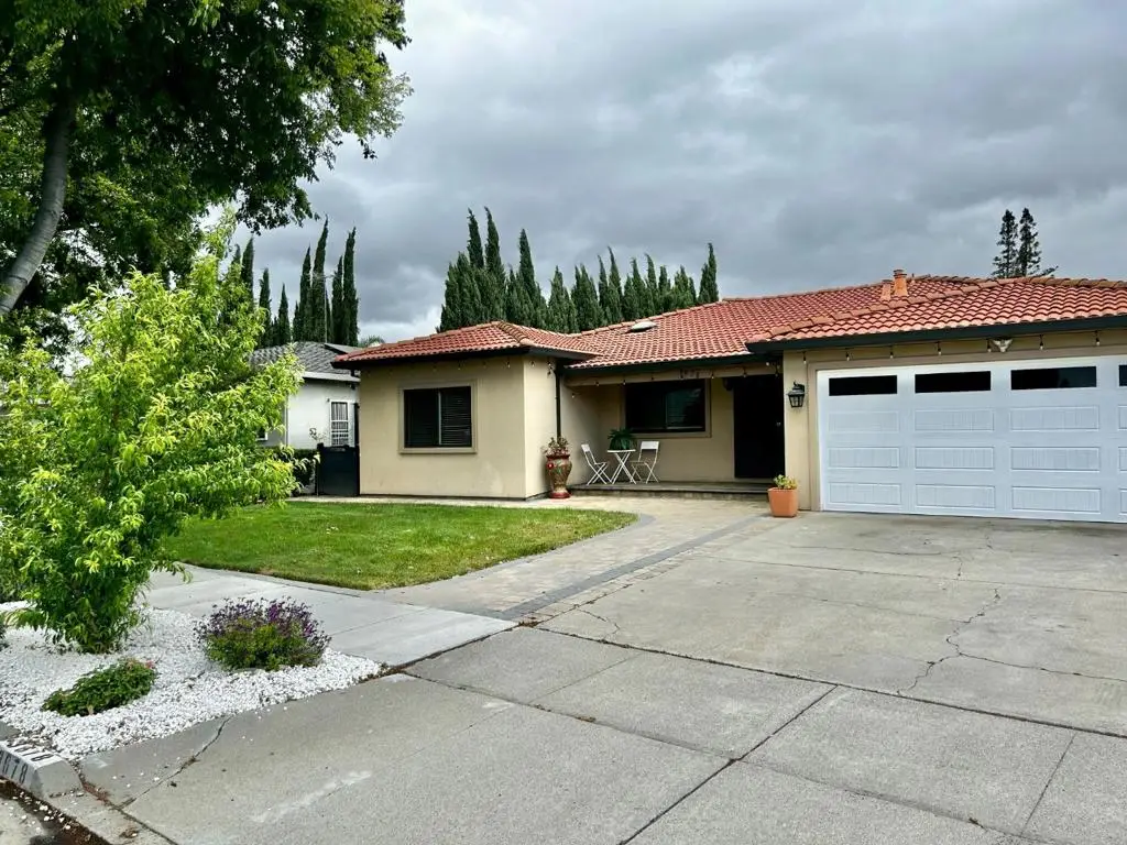 3678 Emanuel, San Jose, CA 95121 - #1