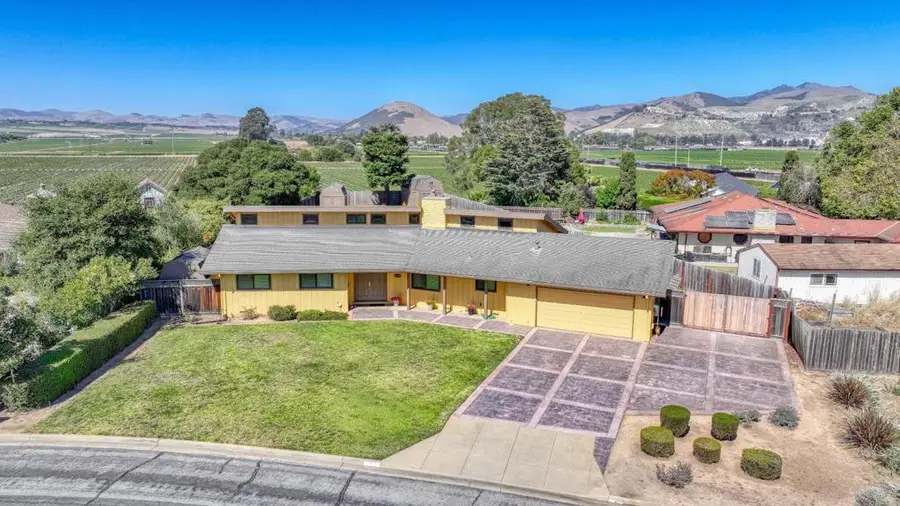 11763 Augusta Drive, Salinas, CA 93906 - #2