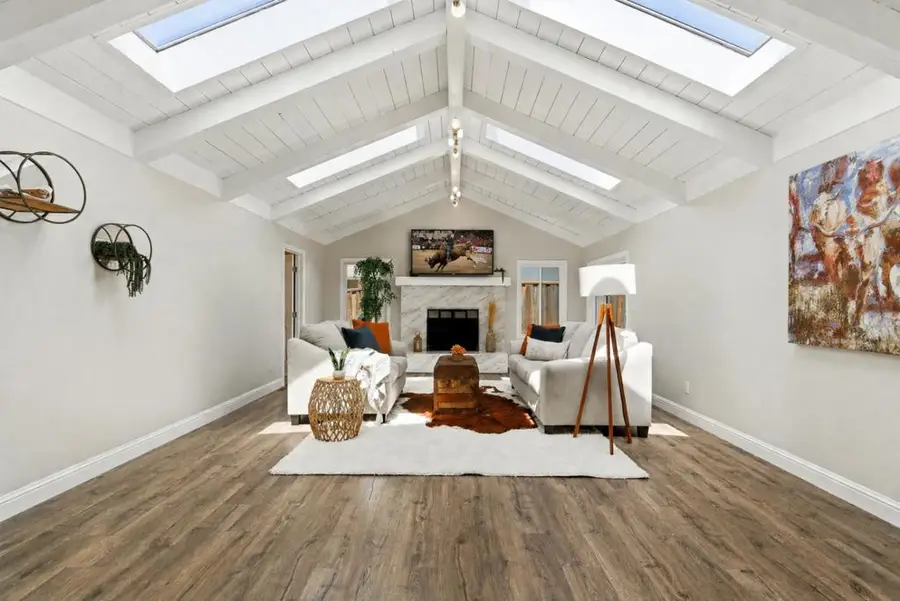 31 La Mirada Court, Salinas, CA 93901 - #3