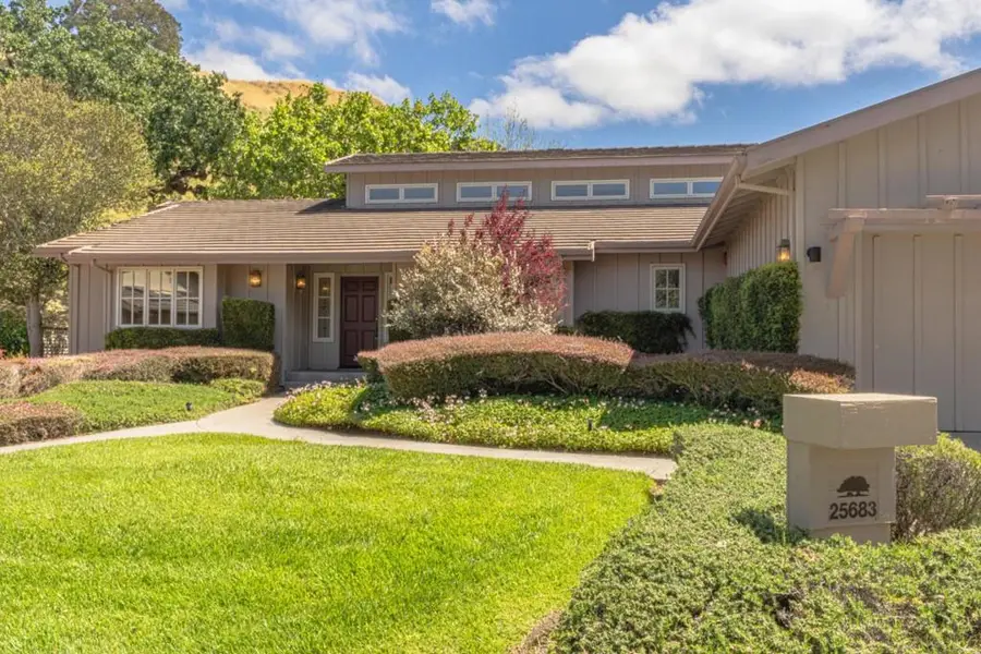 25683 Meadowview Court, Salinas, CA 93908 - #3