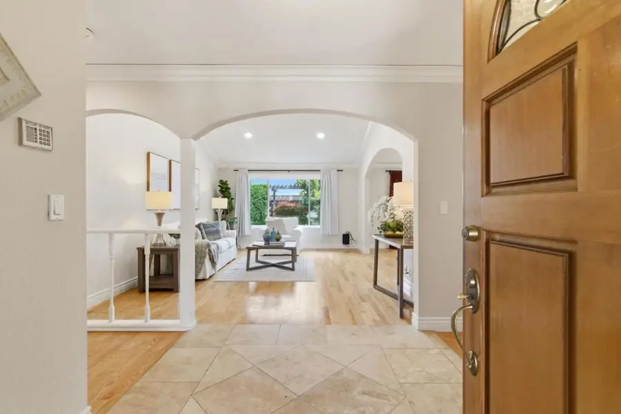 1007 Howard Avenue, Gilroy, CA 95020 - #3