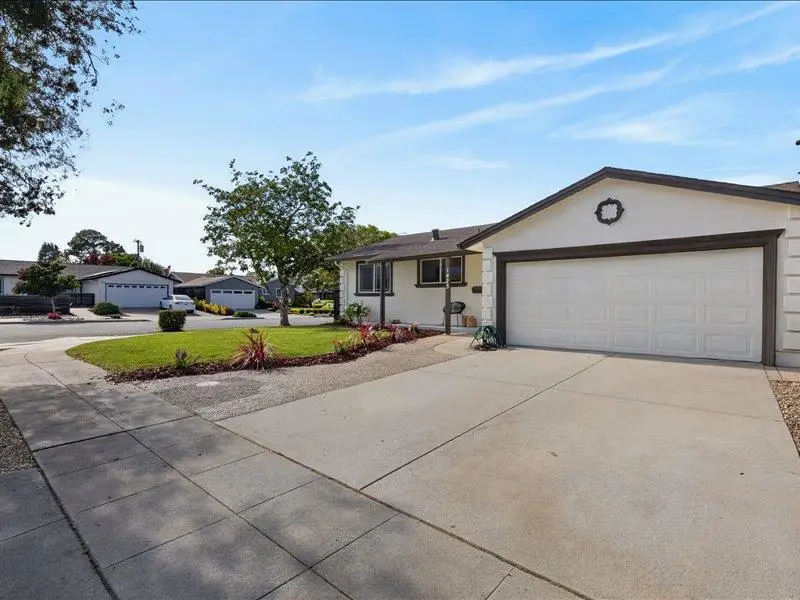 1423 Santa Fe Drive, San Jose, CA 95118 - #3
