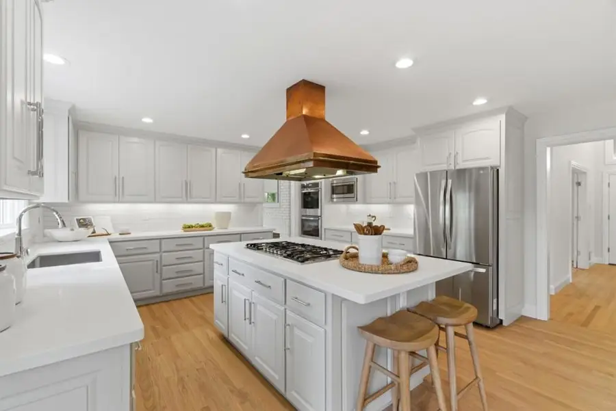 8 Almendra Lane, Los Altos, CA 94022 - #3