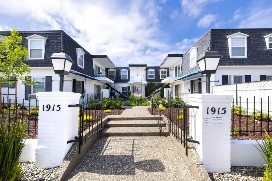 1915 Mount Vernon Court #15, Mountain View, CA 94040 - #2