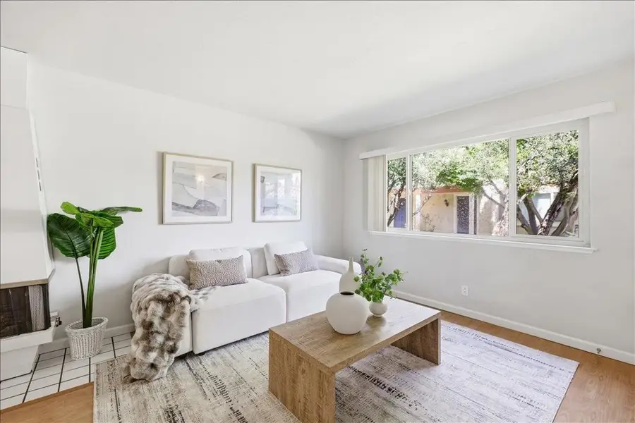 436 Sierra Vista Avenue #8, Mountain View, CA 94043 - #3