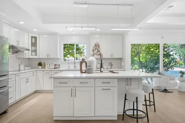 592 Sunnymount Avenue, Sunnyvale, CA 94087