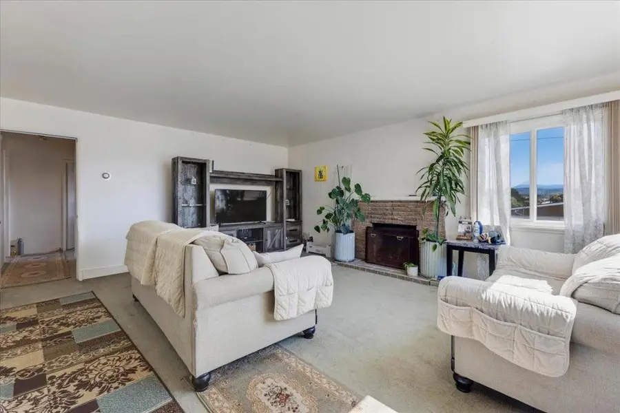 1855 Andrew Court, Seaside, CA 93955 - #3