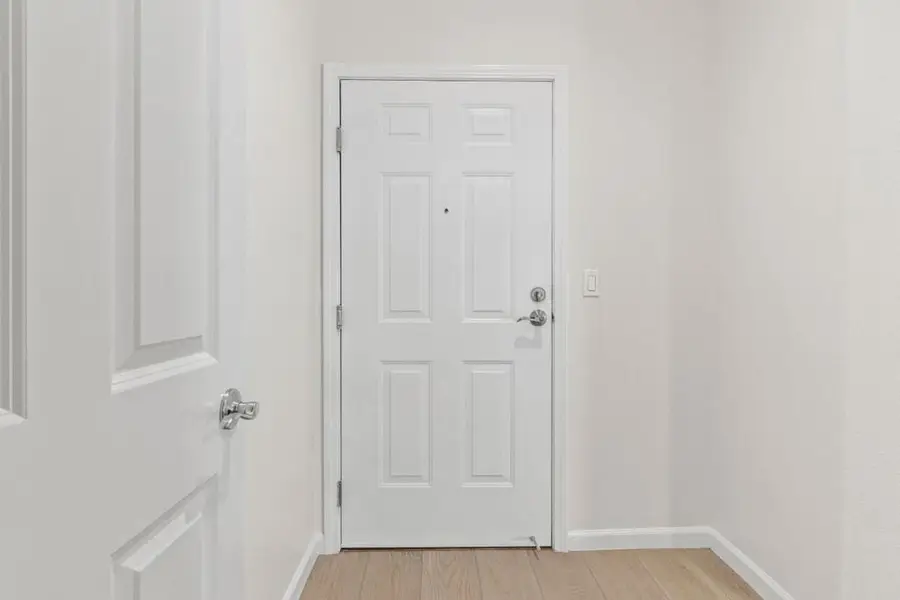 1121 40th Street #1301, Emeryville, CA 94608 - #2