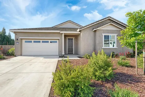 1549 Base Court, Dixon, CA 95620