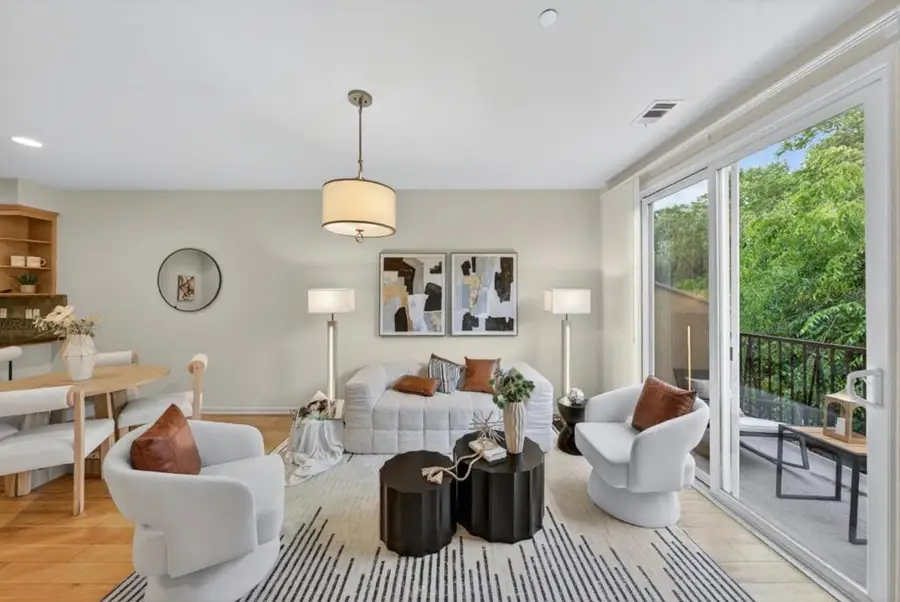 650 Almaden Walk Loop, San Jose, CA 95125 - #2