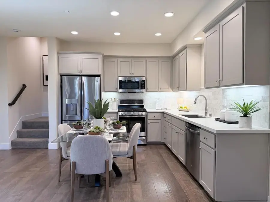 174 Tilton Avenue, San Mateo, CA 94401 - #2