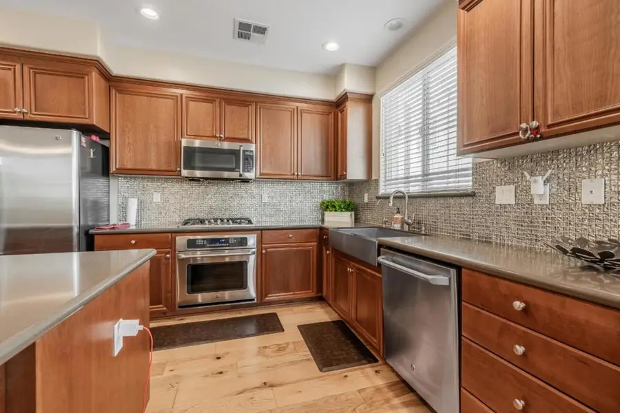 5590 Dublin Boulevard, Dublin, CA 94568 - #3