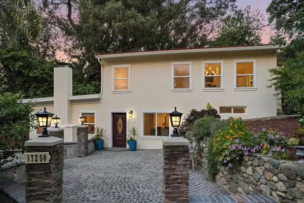 17250 Pine Avenue, Los Gatos, CA 95032