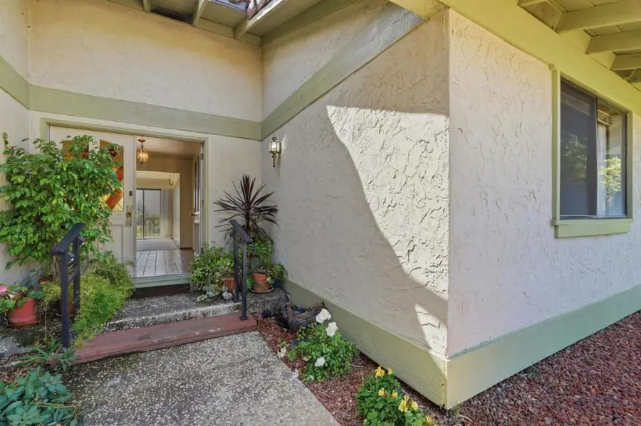 8050 Chardonay Court, San Jose, CA 95135 - #3