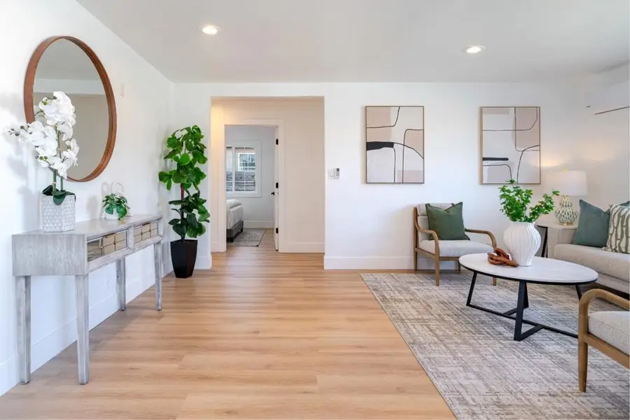 Address Withheld By Seller, East Palo Alto, CA 94303 - #3