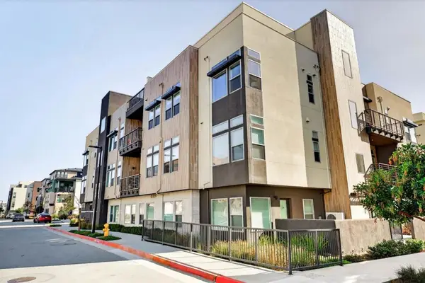 220 Waters Park Circle #304, San Mateo, CA 94403