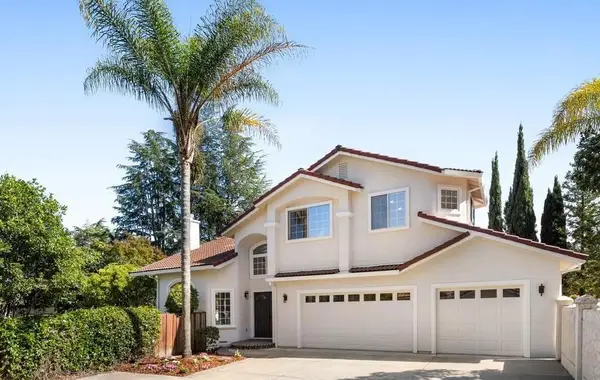 10496 S Stelling Road, Cupertino, CA 95014