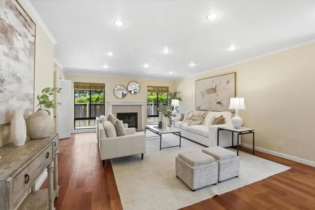 22920 Stonebridge, Cupertino, CA 95014 - #1