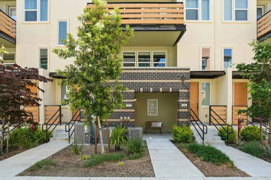 2082 Mahuron Circle, San Jose, CA 95133 - #3